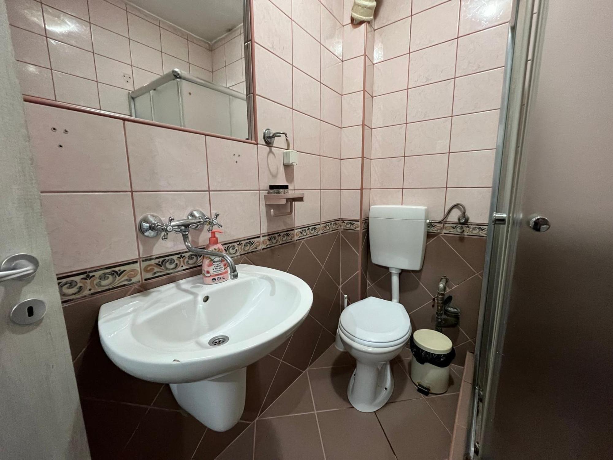 M - Square Private Rooms Skopje Rom bilde